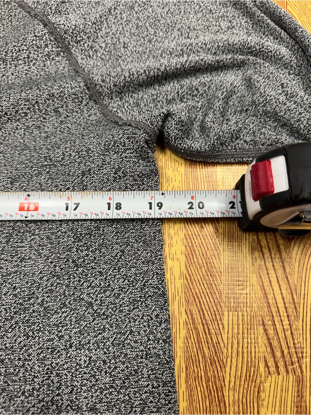 Lululemon Hoodie Mens Medium Gray Black Heather Hooded Surge 1/2 Zip Pullover - Picture 7 of 8